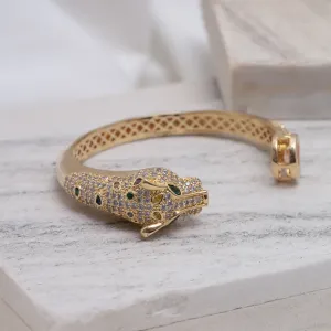 BRACELETE TIGRE COM ZIRCÔNIAS E PEDRA SALMÃO BANHO OURO 18K