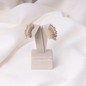 BRINCO EAR CUFF CRAVEJADO COM ZIRCÔNIAS CRISTAIS BANHO OURO 18K