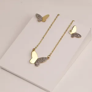 CONJUNTO BORBOLETA CRAVEJADA COM ZIRCÔNIAS CRISTAIS BANHO OURO 18K