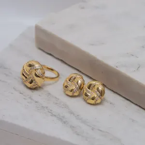 CONJUNTO BRINCO E ANEL COM ZIRCÔNIAS BANHO OURO 18K