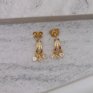 BRINCO ARGOLA COM PINGENTES DE CORAÇÃO BANHO OURO 18K