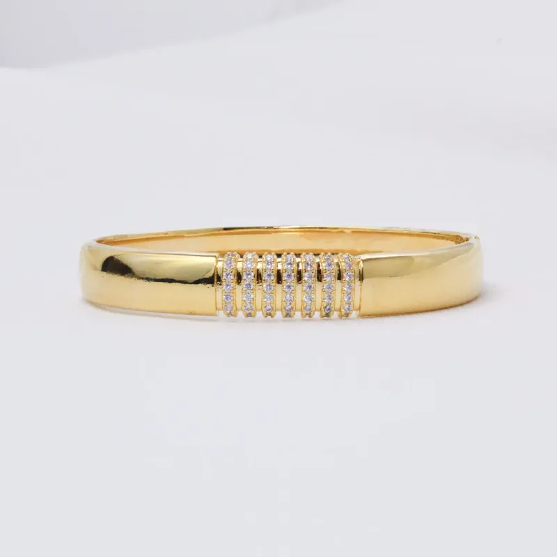 BRACELETE COM ZIRCÔNIAS CRISTAIS BANHO OURO 18K