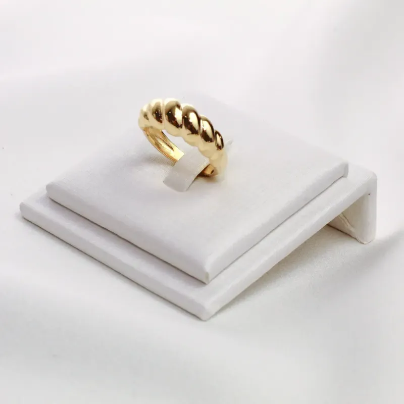 ANEL CARACOL LISO BANHO OURO 18K