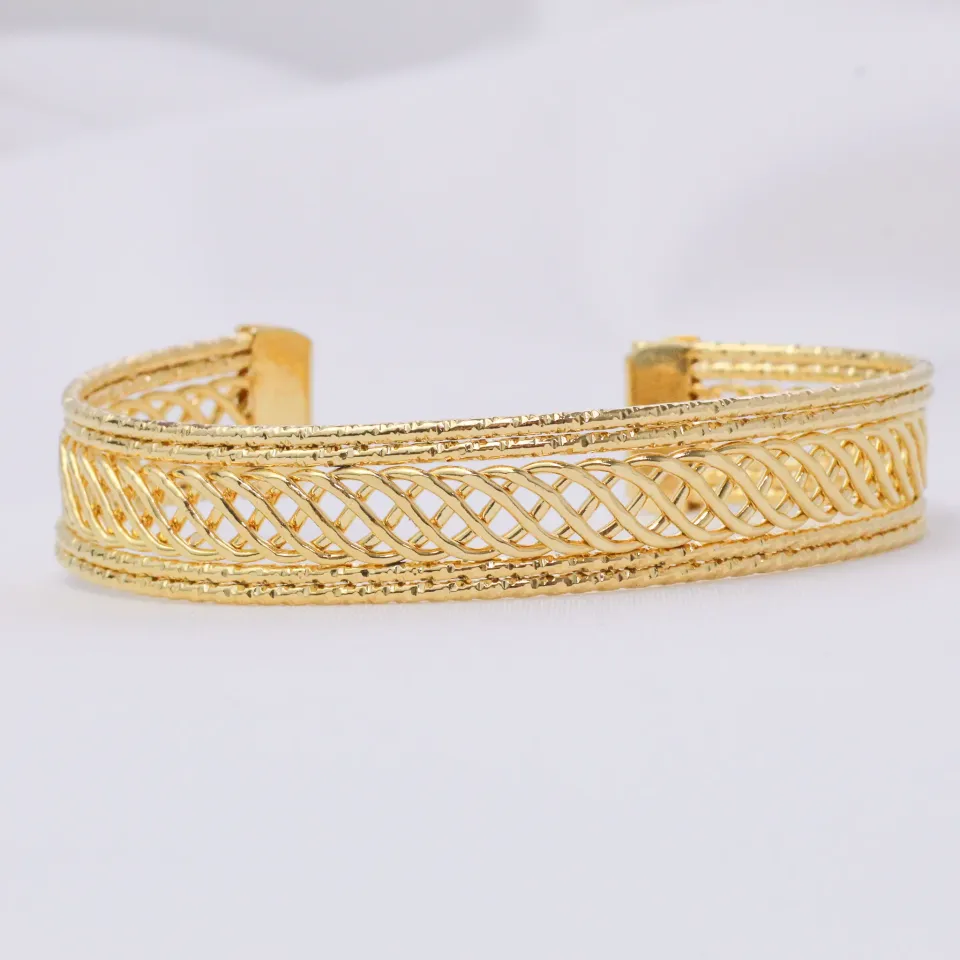 BRACELETE LARGO VAZADO BANHO OURO 18K