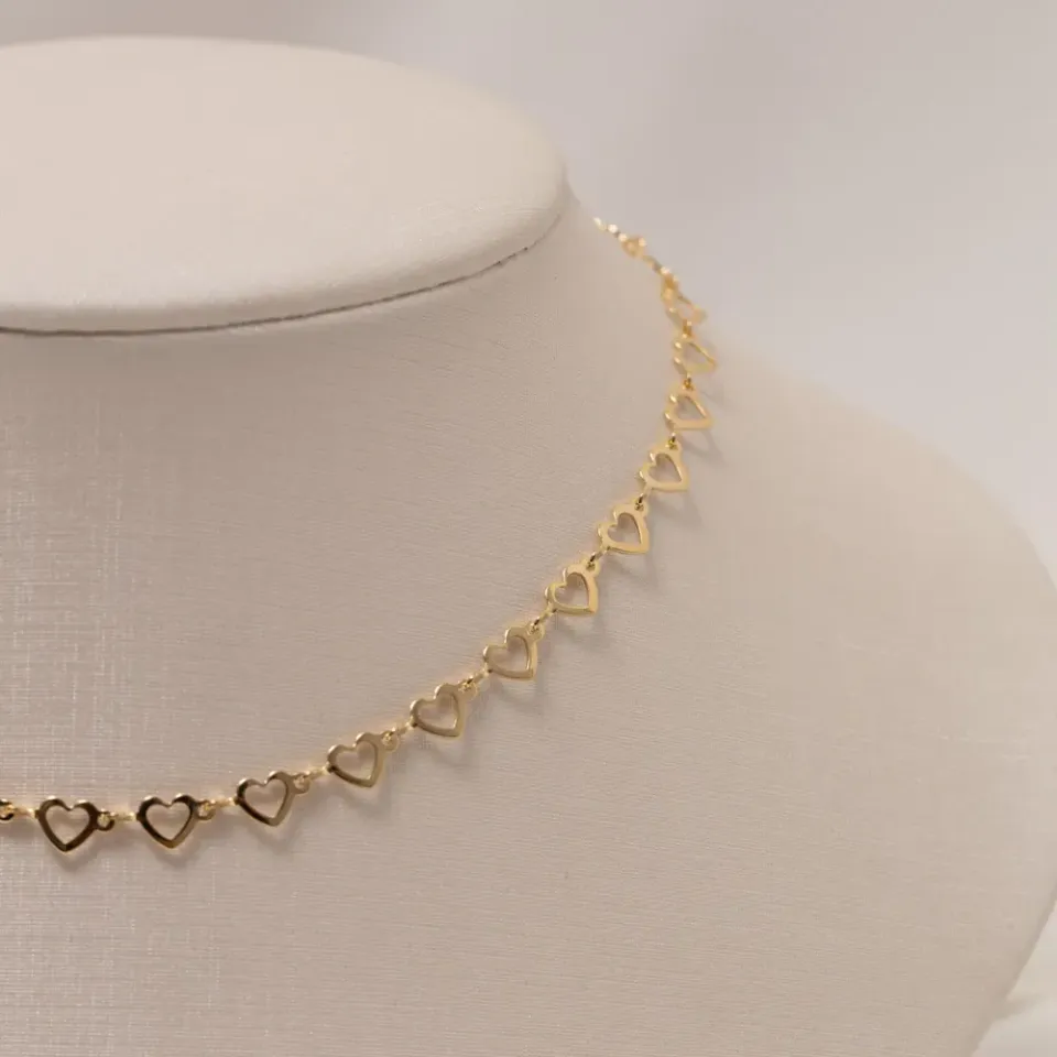 CHOKER ELOS CORAÇÕES BANHO OURO 18K