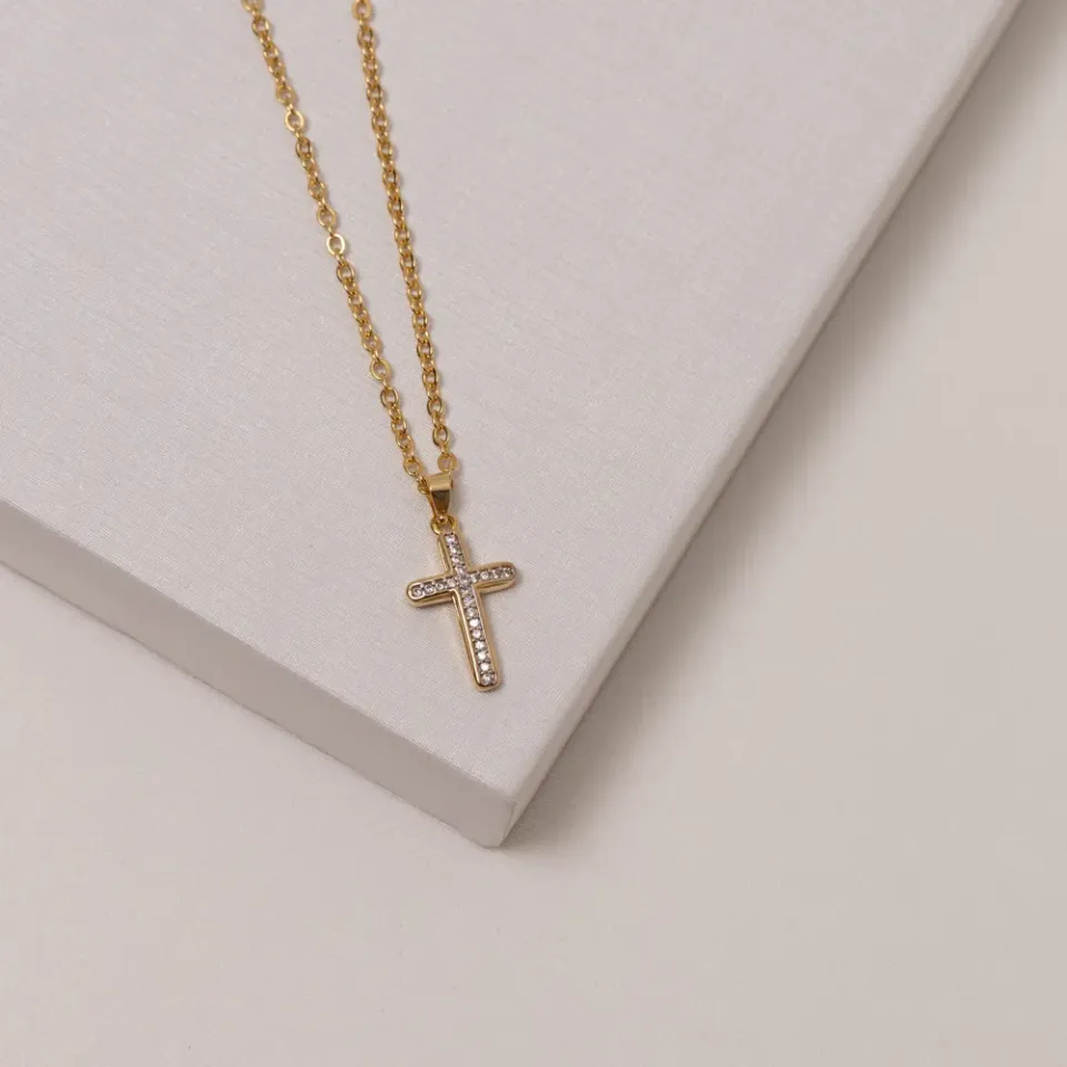 COLAR CRUZ PEQUENA COM CANETA RÓDIO BRANCO BANHO OURO 18K