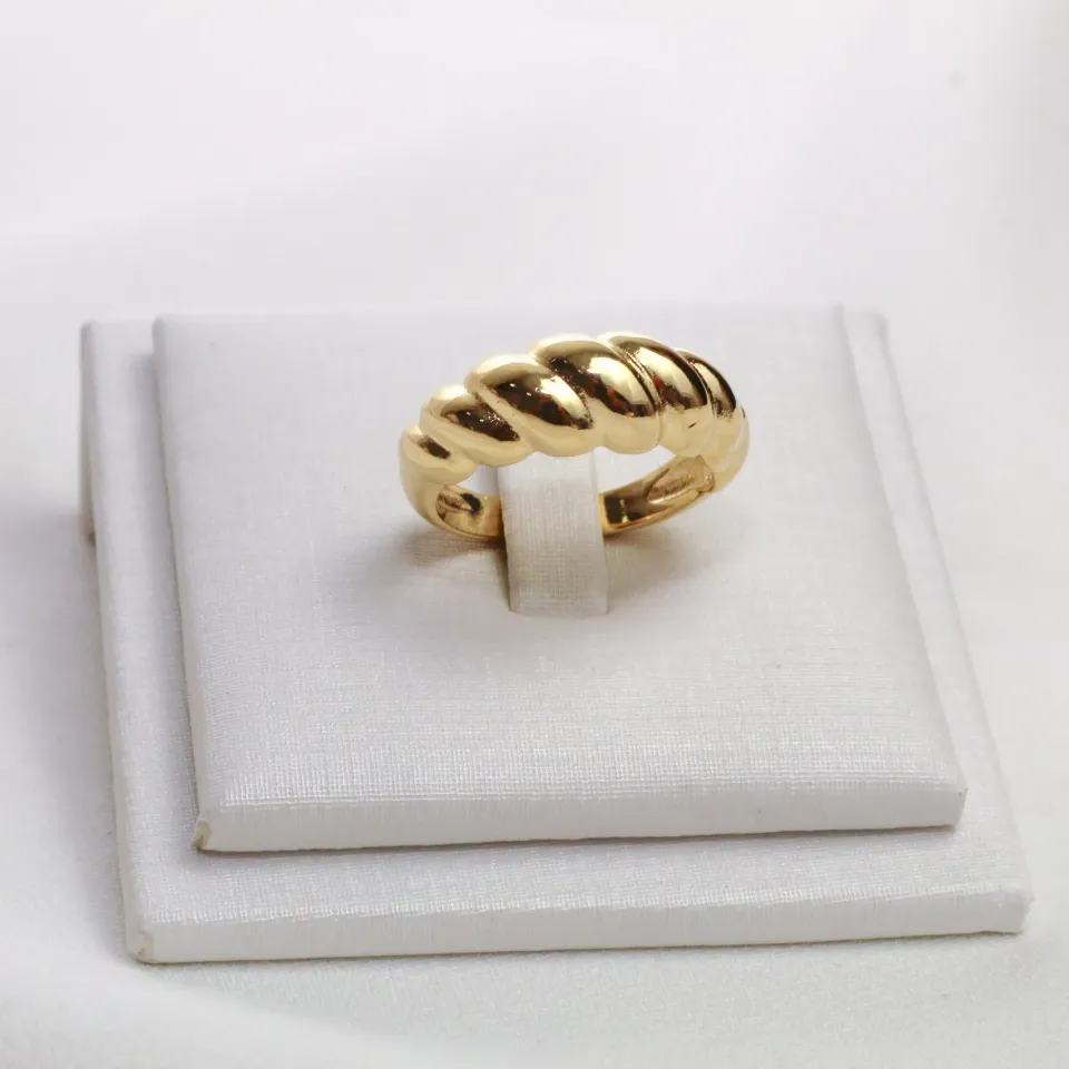 ANEL CARACOL LISO BANHO OURO 18K