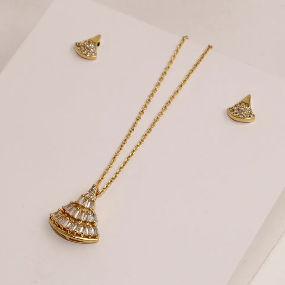 CONJUNTO LEQUE COM ZIRCÔNIAS CRISTAIS BANHO OURO 18K