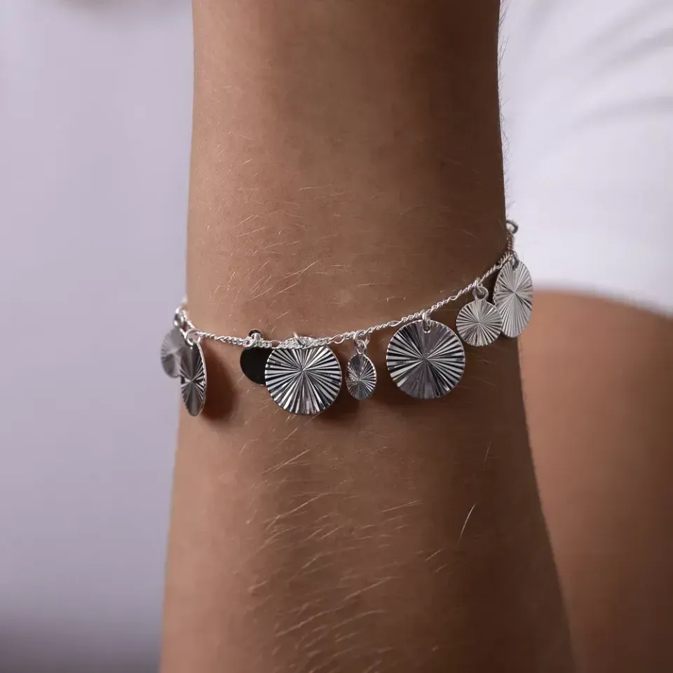 PULSEIRA CÍRCULOS DIAMANTADOS BANHO PRATA