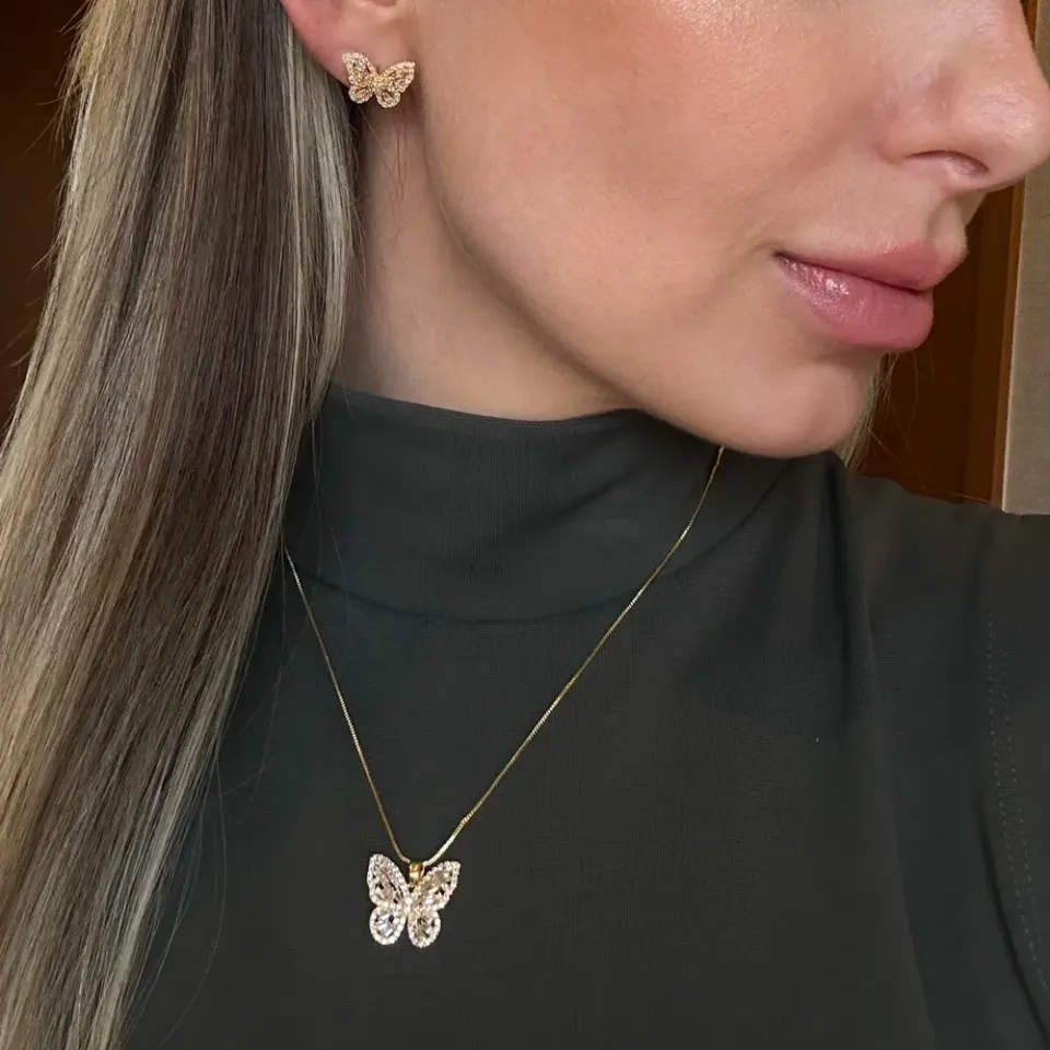 CONJUNTO BORBOLETA COM ZIRCÔNIAS BANHO OURO 18K