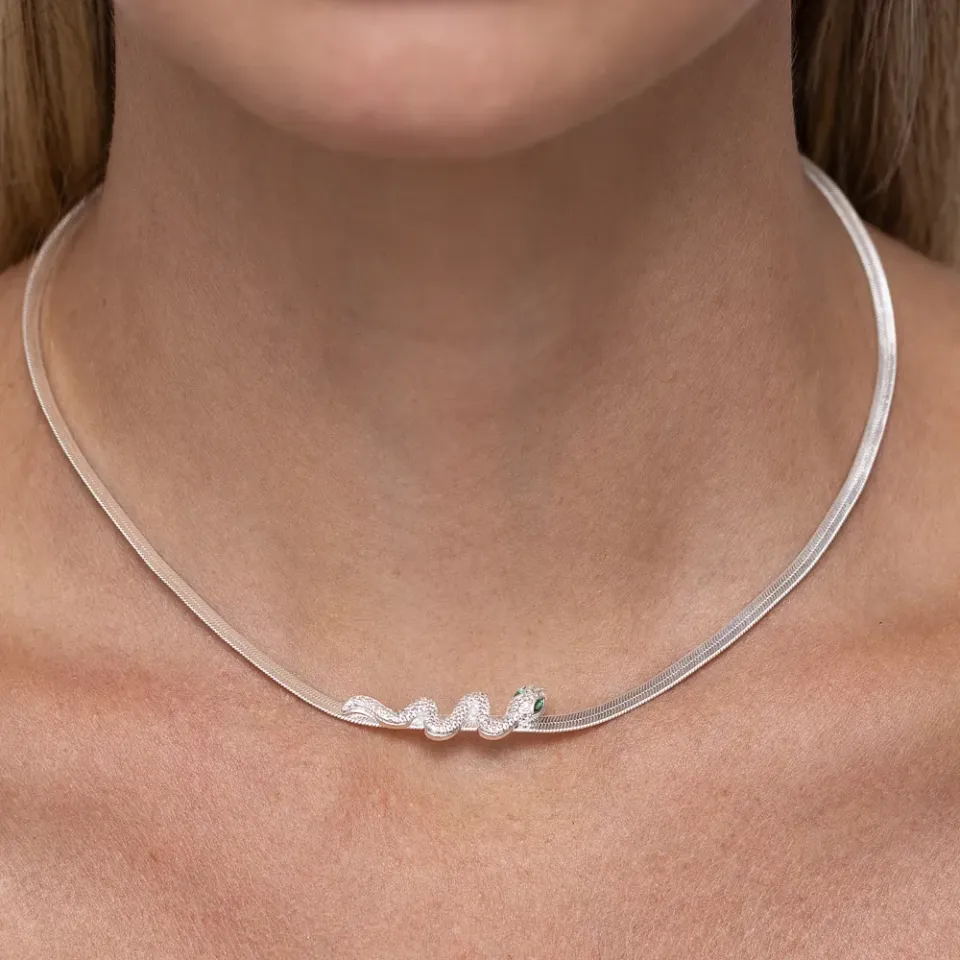 CHOKER FITA ESPELHADA COM COBRA BANHO PRATA